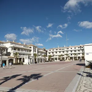 apartamentos-plaza-nerja.1costadelsol.com/